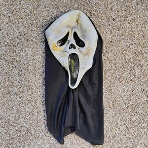 Scream 4 April/June 2010 Ghost‎ Face Mask Zombie EU Fun World Scream 4 Rare Tag